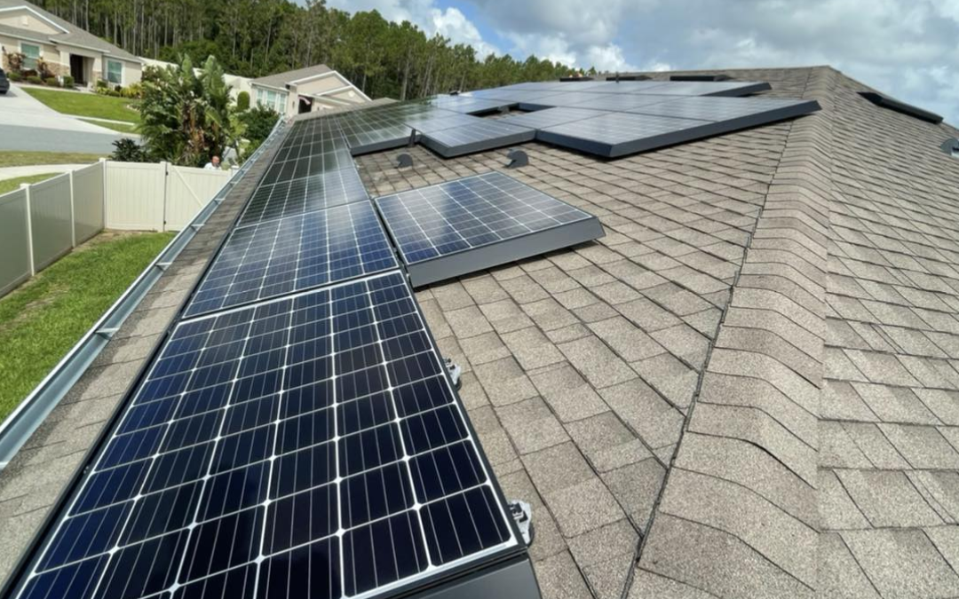 Expert Solar Panel Cleaning Services in Bluffton, SC: Increase Solar Panel Efficiency